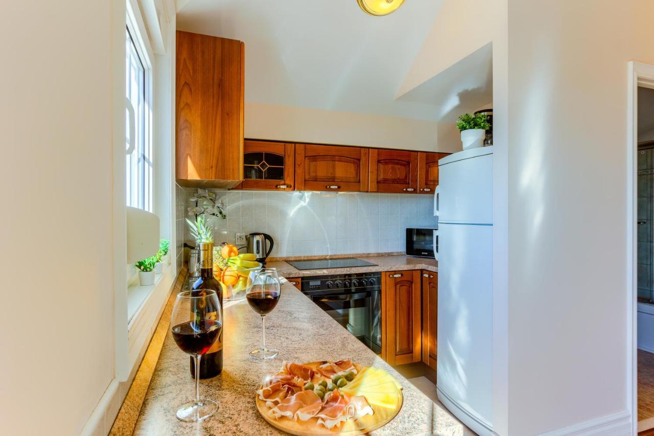 Omis Dream House Blue Sky Apartment Ngoại thất bức ảnh