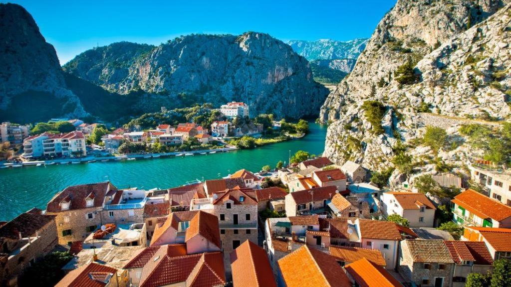 Omis Dream House Blue Sky Apartment Ngoại thất bức ảnh