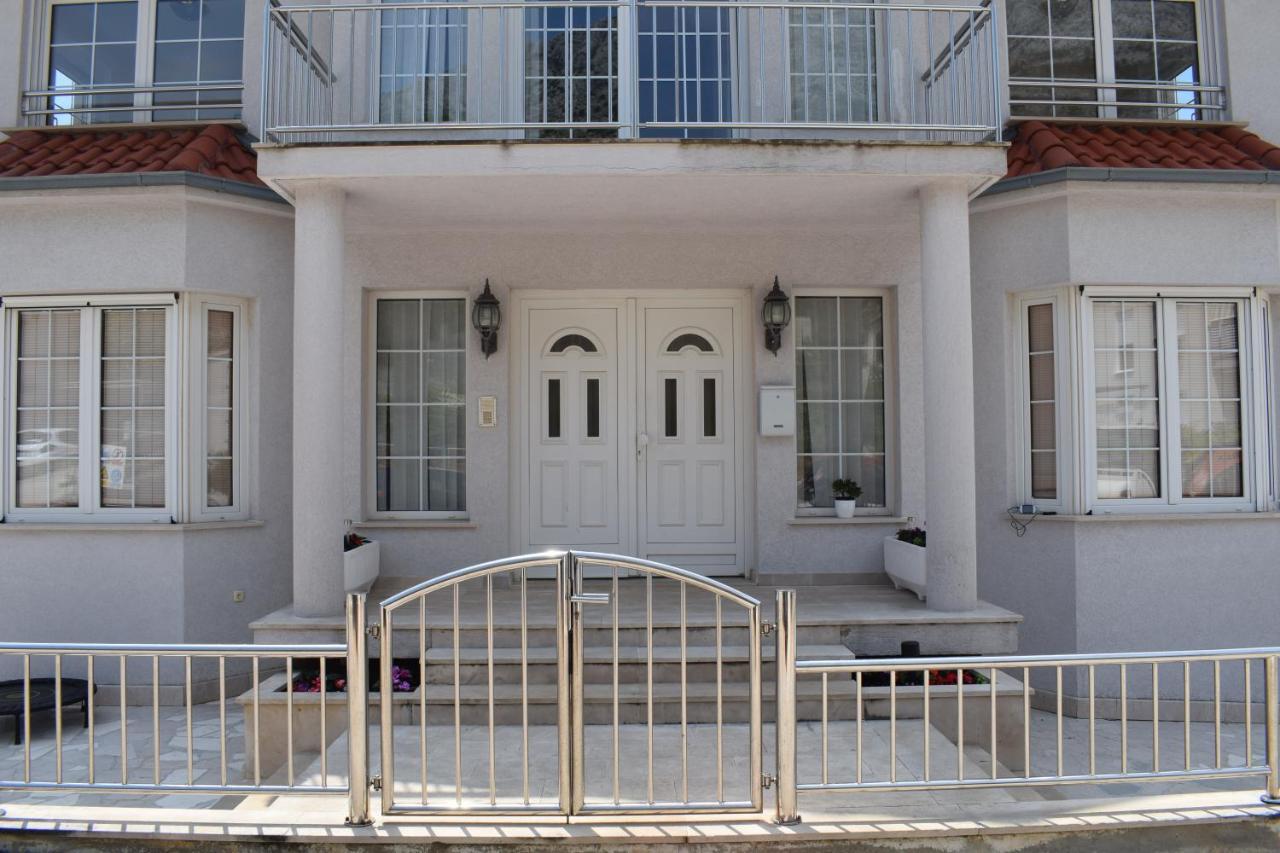 Omis Dream House Blue Sky Apartment Ngoại thất bức ảnh