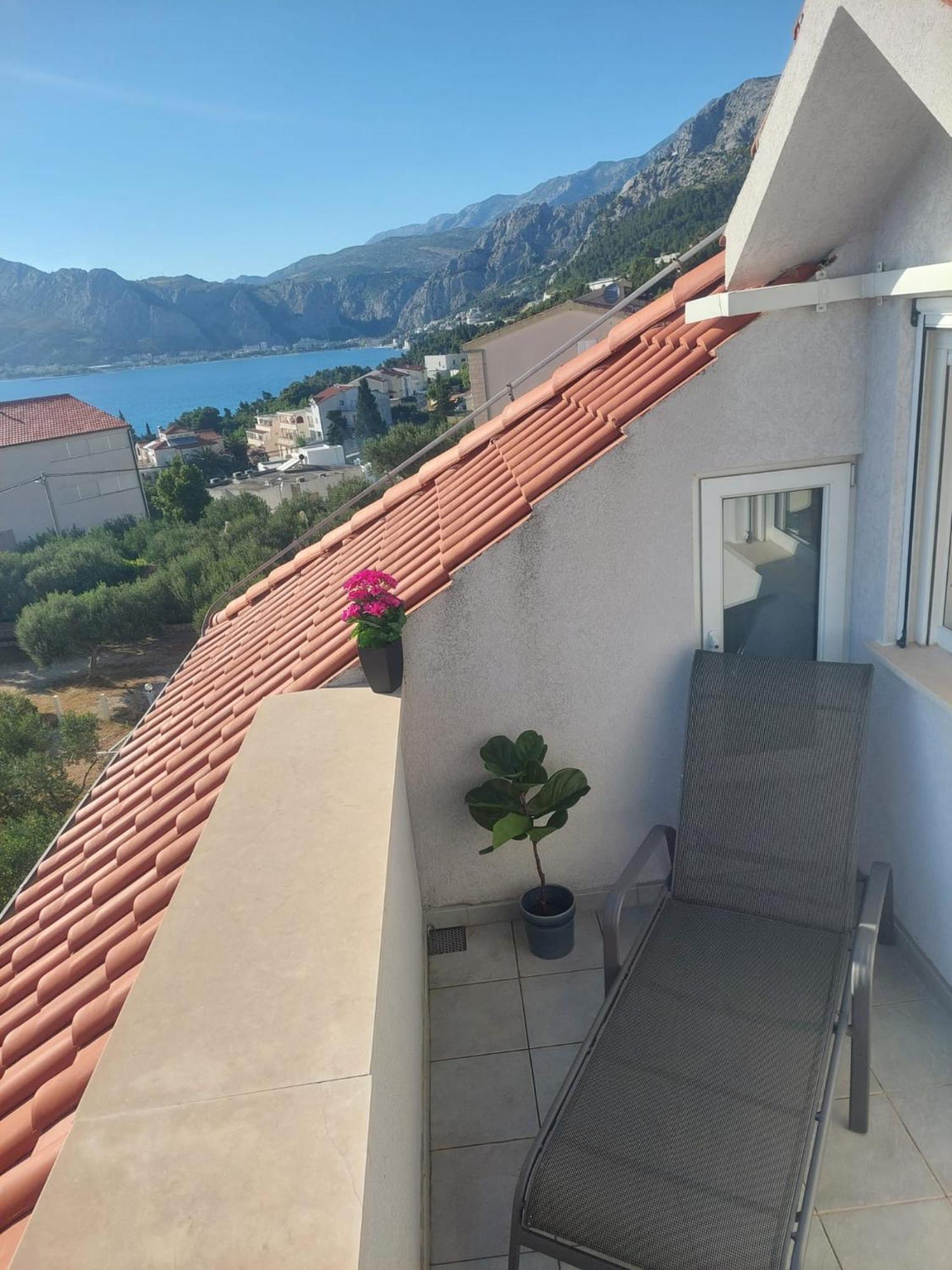 Omis Dream House Blue Sky Apartment Ngoại thất bức ảnh